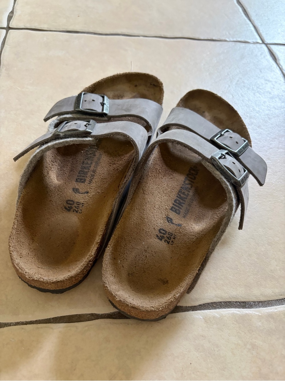 Gray Double Buckle Birkenstock woman Sandals - Picture 3 of 4